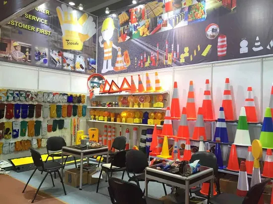 HDPE PVC 100cm Safety Red Reflective Soft Road Traffic Cone with Black Base 